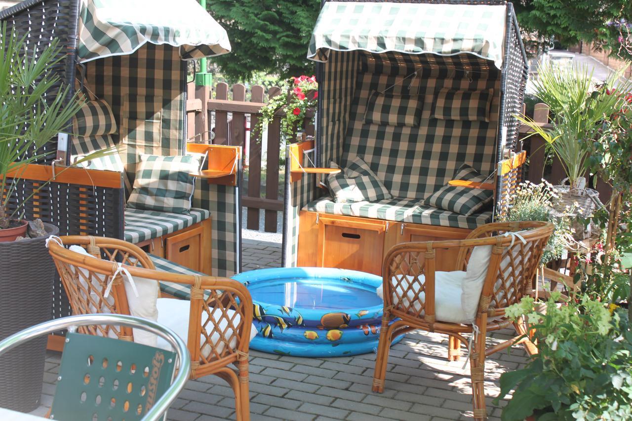 Pension Und Restaurant Die Burg Ehrenfriedersdorf Ngoại thất bức ảnh